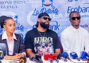 L’artiste franco -Congolais Hiro a Conakry pour un show Case a la détente .