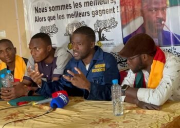 Pour mettre fin au multipartisme sauvage contre la démocratie sauvages univers Guinée    explique l&rsquo;importance de la dissolution de cette forme politique