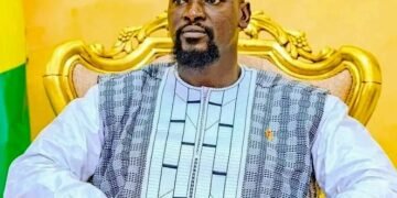 Solidarité présidentielle : Mamadi Doumbouya offre des déjeuners de rupture pour le Ramadan et le Carême chrétien