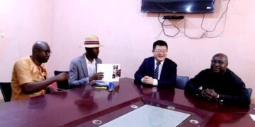 𝗟𝗘 𝗦𝗣𝗣𝗚 𝗖𝗢𝗡𝗧𝗜𝗡𝗨𝗘 𝗦𝗢𝗡 𝗢𝗙𝗙𝗘𝗡𝗦𝗜𝗩𝗘 𝗗𝗜𝗣𝗟𝗢𝗠𝗔𝗧𝗜𝗤𝗨𝗘 𝗔𝗨 𝗦𝗘𝗥𝗩𝗜𝗖𝗘 𝗗𝗘 𝗟𝗔 𝗣𝗥𝗘𝗦𝗦𝗘 𝗚𝗨𝗜𝗡E𝗘𝗡𝗡𝗘