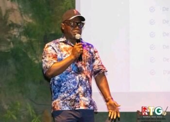 Financement des projets  culturels et artistiques :le D G du FODAC échange avec les acteurs sur un appel à candidature .