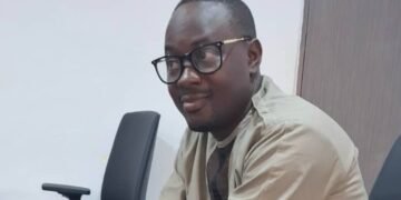 ANALYSE SUR L’ARTICLE “24” DE LA NOUVELLE CONSTITUTION   ( PAR FRANÇOIS LELANO)