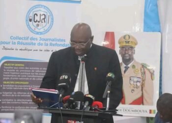 Lancement officiel du collectif des journalistes pour la réussite de la Refondation.