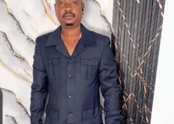 Le parrain :Abdoulaye Fady Diallo un ami d’enfance depuis 25 ans .