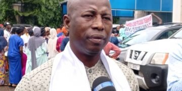 Le Vice-président des Braves Dames 5 Étoiles GMD, Issiaga Bangoura, annonce l’adhésion du mouvement à l’Alliance des Forces Patriotiques (AFP)