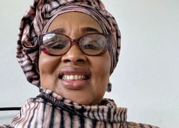 Joyeux anniversaire à une femme d’exception ! Hadja Hawa bah PDG de la société SHODMA .