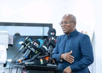 Ousmane Gaoul  Diallo face à la Presse : une crise de liquidité ou une crise de confiance ?