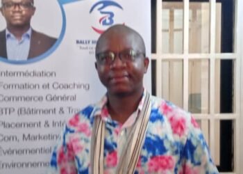 Victor Ouendeno, un expert engagé pour la formation et le développement des entreprises en Guinée