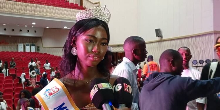 Clôture réussie du concours culturel Miss et Master Bôrô 2025 à Conakry.