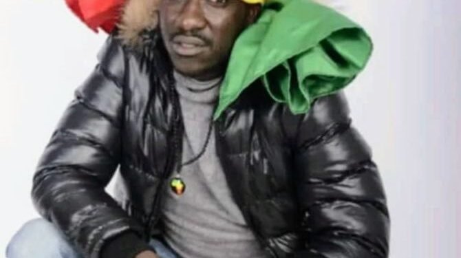 Dr Balla Guilavogui, entre métier et micro : un dentiste rappeur au service de sa communauté.