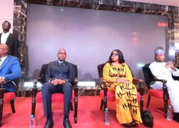 Présidentielle 2025 : la Jeunesse Présidentielle de Guinée se mobilise pour Mamadi Doumbouya.