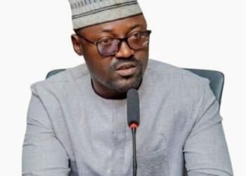 Illégitimité et incohérence : quand la démagogie se déguise en plaidoyer.