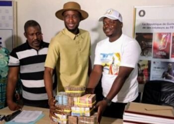 L’ONACIG Procède à la Remise du Prix Spécial du Président Mamadi Doumbouya.