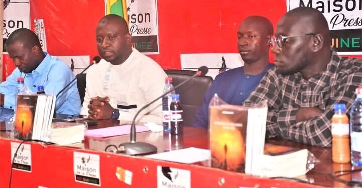 Promotion de la littérature guinéenne : Ibrahima Dabo dédicace son deuxième roman “Rythme et mélodie d’une vie”