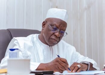 Exclusivité : Dr. Sékou Koureissy Condé se retire de la politique pour se consacrer exclusivement à la supervision Des élections (Document)