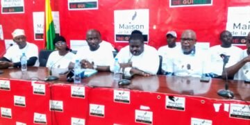 La Voix des Paysans annonce son soutien à la candidature de Mamadi Doumbouya.