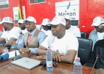 « Présidentielle : La jeunesse du PEDN manifeste son soutien à Mamadi Doumbouya »