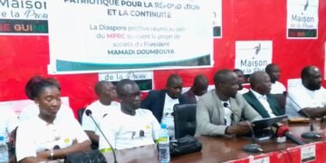 Présidentielle : Le MPRC annonce son soutien au candidat Mamadi Doumbouya.