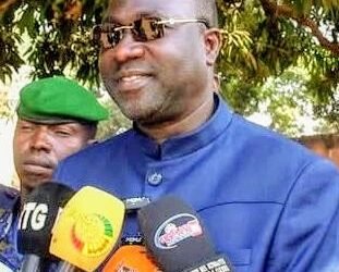 Maison Centrale de Kankan : Marwane Baldé frappe fort avec une opération de contrôle surprise.