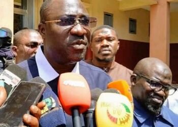 KANKAN : le Parquet Général  à sa tête MARWANE BALDE  échange avec les présidents de jeunesse pour vulgariser la loi.