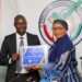 Guinée : Mme Camara Djenabou Touré honorée Par  le Prix Miroir Guinee pour l&rsquo;excellence  distinctions pour son leadership à la tête des élections.