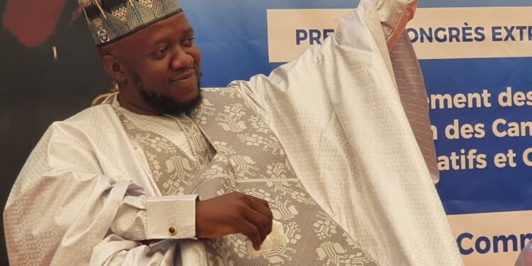 Mohamed Kourouma élu président du Parti FPDD lors d’un congrès à Conakry