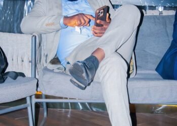 Alpha Seny Soumah : Un Jeune Visionnaire au Service de la Jeunesse Guinéenne pour un Renforcement des Capacités dans l&rsquo;Entrepreneuriat, l&rsquo;Économie et la Gestion