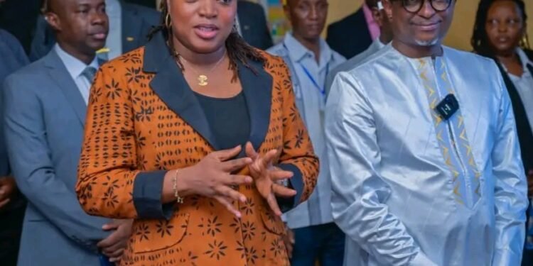 Entrée en 7ᵉ année : la ministre Patricia Lamah encourage les candidats à la sérénité