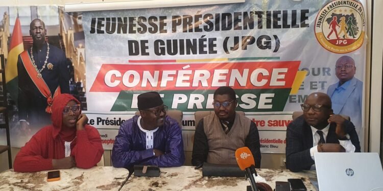 Manifestations à New York : la Jeunesse présidentielle de Guinée appelle au calme