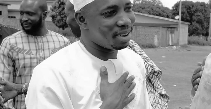 À Missiran Sitakourou, l’Honorable Aly Badara Condé renforce les liens de fraternité avec les fidèles musulmans.