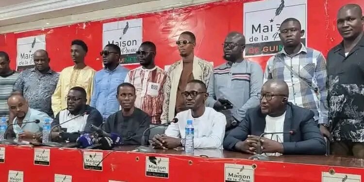 Football : la LIGUA lance sa saison 2026-2027 avec 16 académies à Conakry.