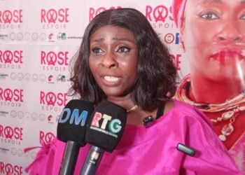 Lutte contre le cancer en Guinée : Sia Tolno lance « Rose Espoir » et appelle à une mobilisation collective.