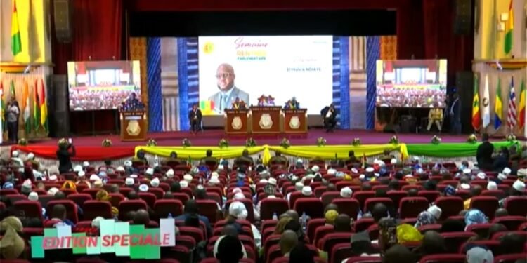 Ouverture de la session parlementaire 2026-2027 : Dr Dansa Kourouma appelle au respect du pluralisme et à un contrôle parlementaire responsable.